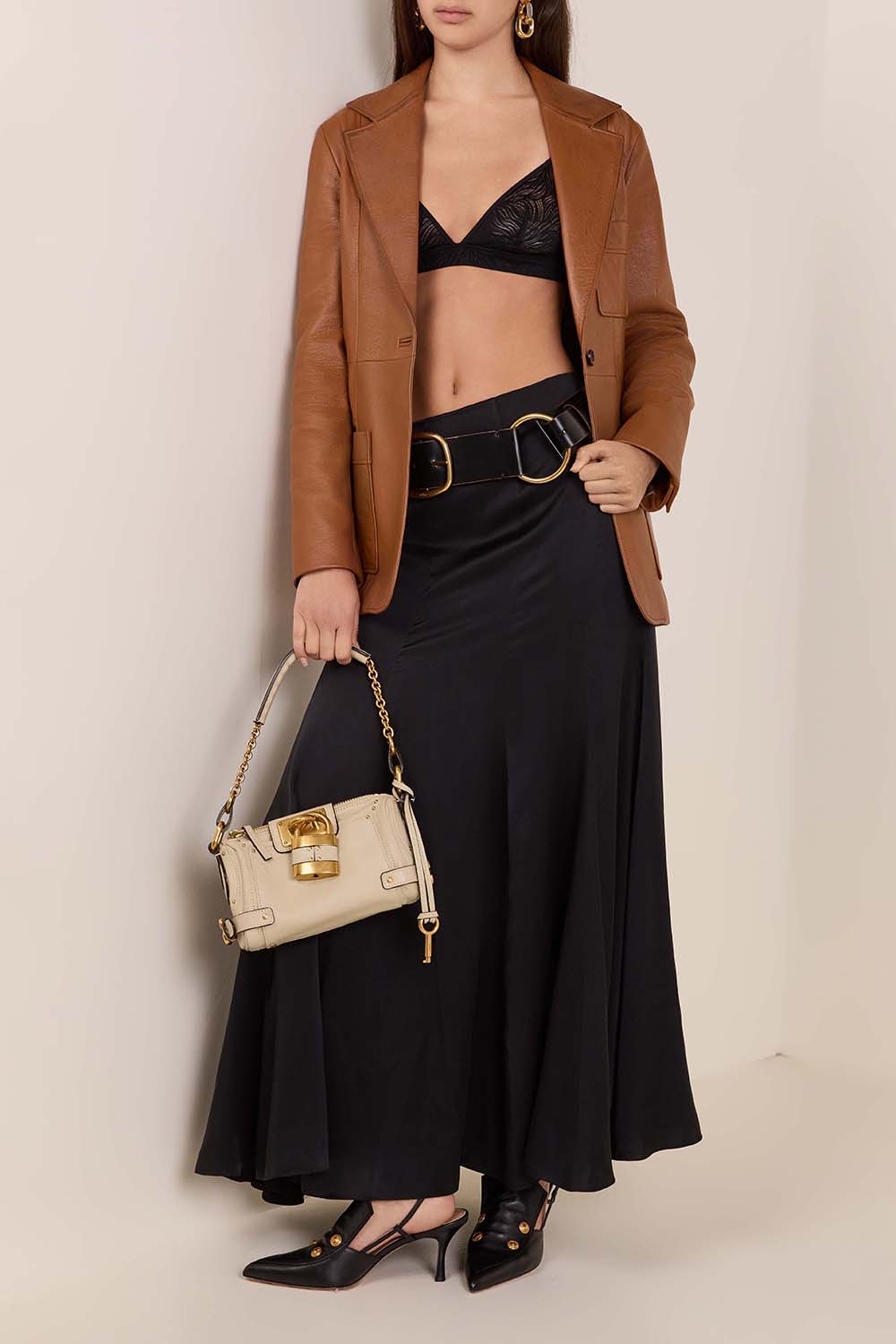 ז'קט עור מחויט